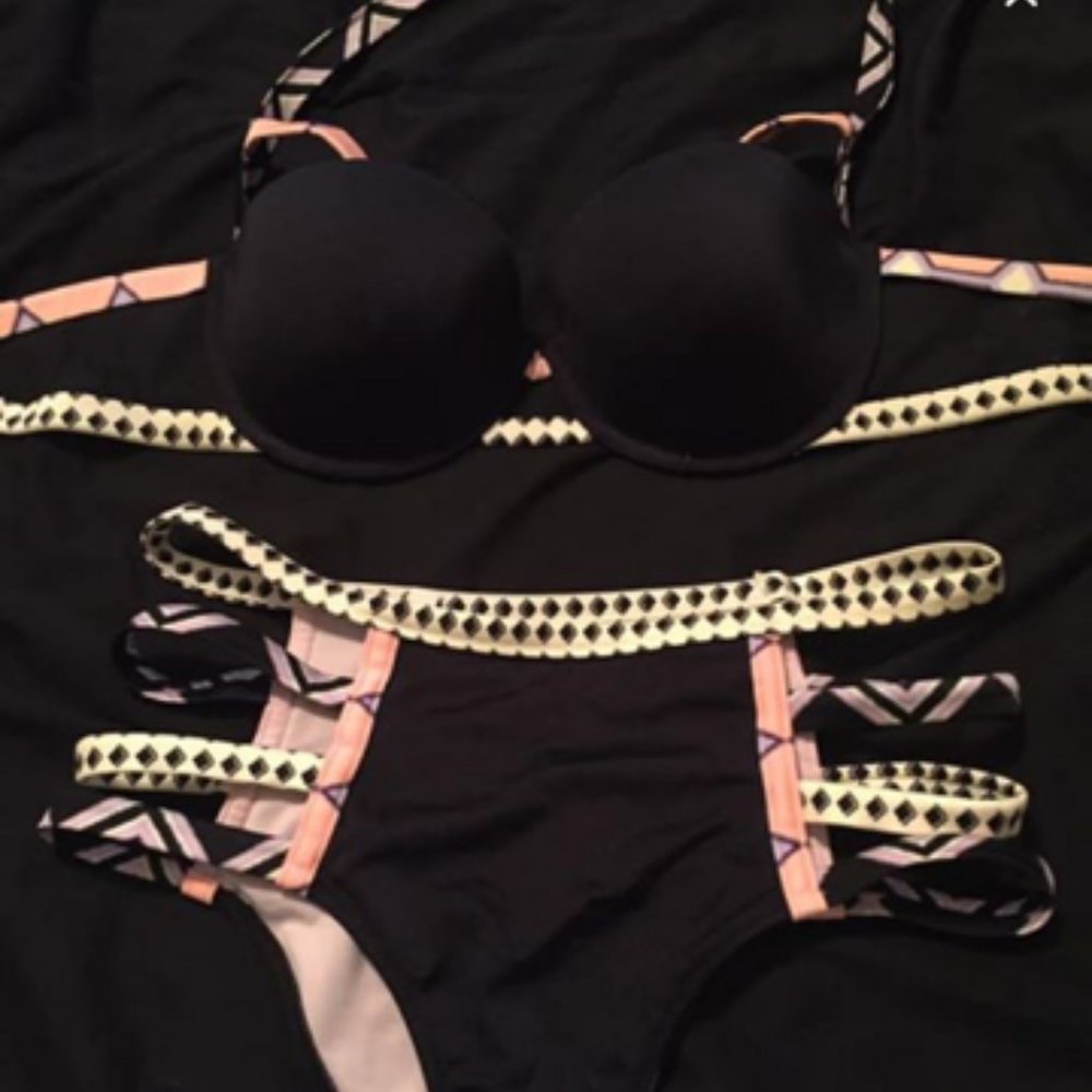 Victoria's Secret 2 piece swim suit